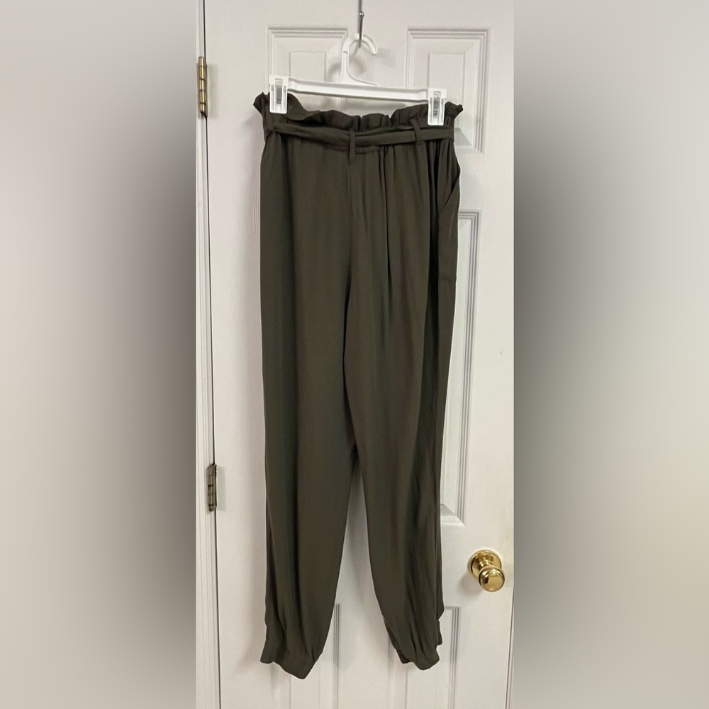 NWT Ci Sono Olive Green Paperbag Waist Pants - Picture 6 of 10